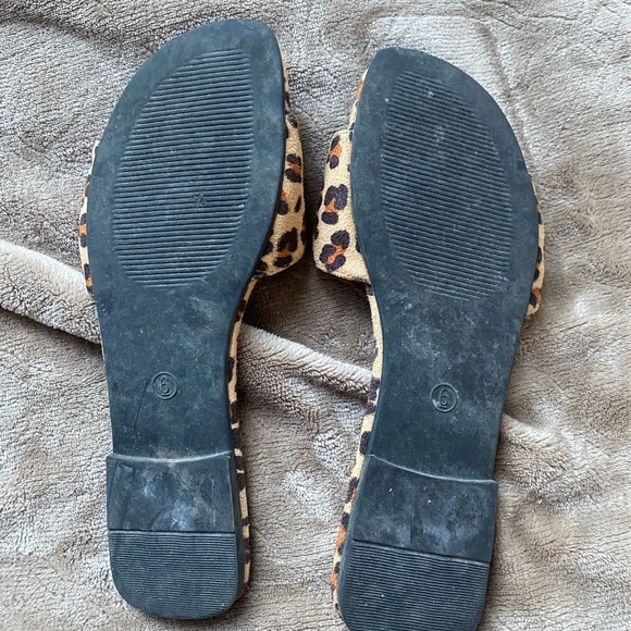 George Leopard Print Sandals - Picture 3 of 3